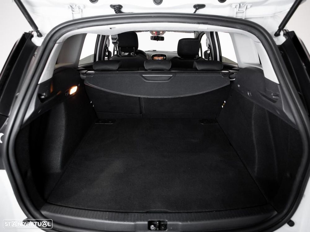 Renault Clio Sport Tourer 1.5 dCi Limited - 11