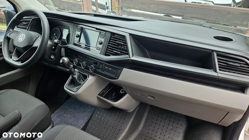 Volkswagen TRANSPORTER T6.1 - 11