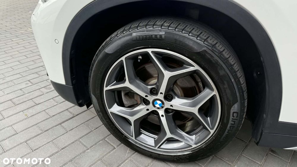 BMW X1 - 15