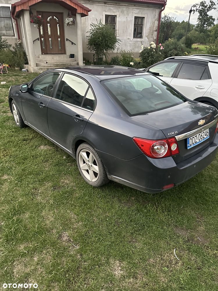 Chevrolet Epica - 4