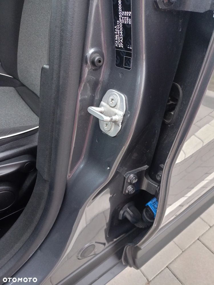 Fiat 500X 1.4 MultiAir Lounge - 21