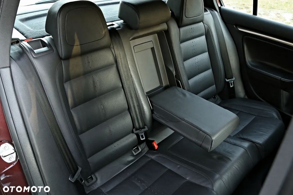 Volkswagen Golf 2.0 FSI 4Motion GT Sport - 10