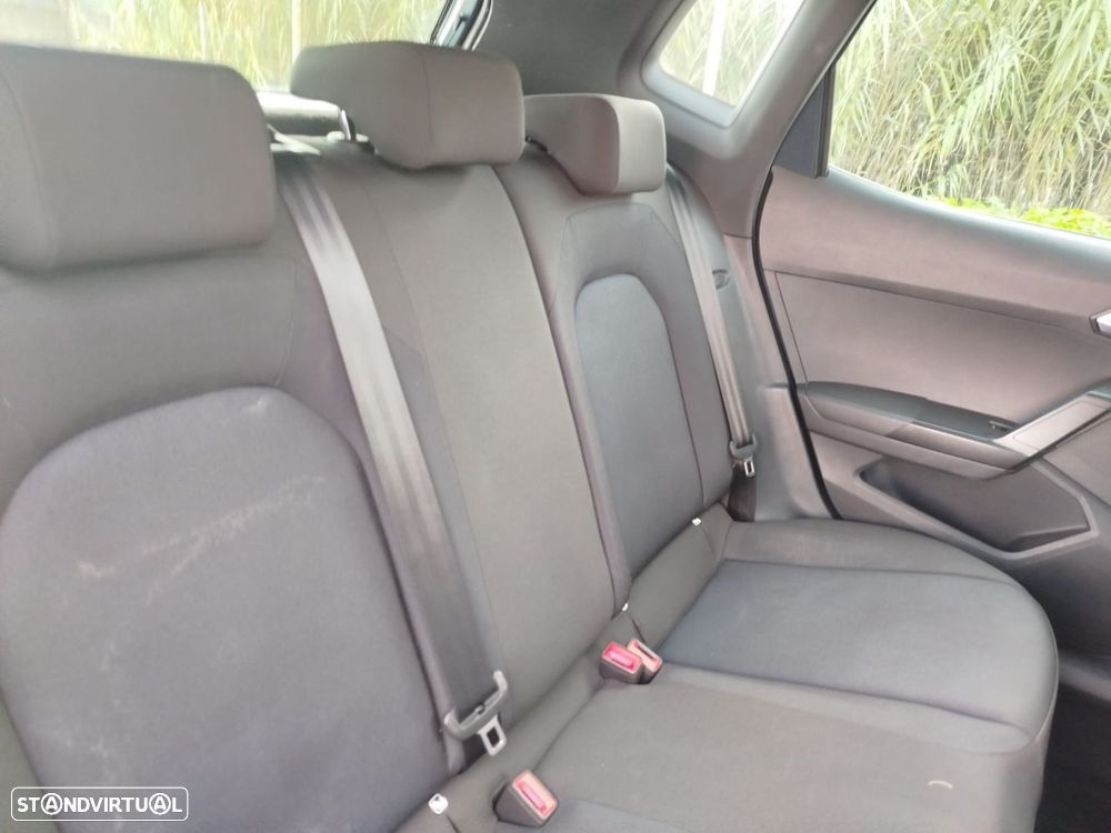 SEAT Arona 1.0 TSI FR DSG - 38