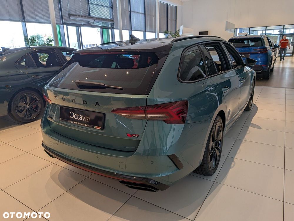 Skoda Octavia 2.0 TSI RS DSG - 4