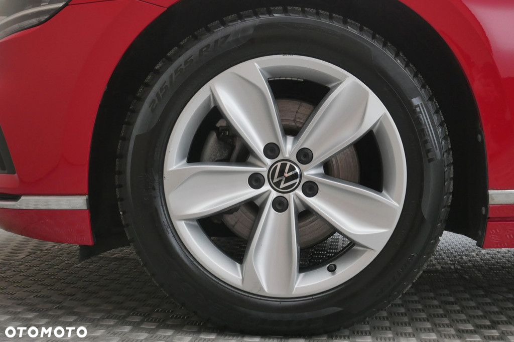 Volkswagen Passat - 14