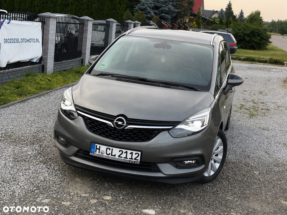Opel Zafira - 1