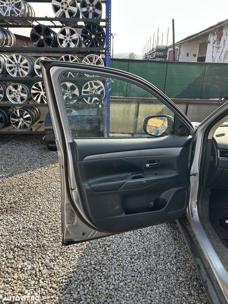 Usa Stanga Fata Mitsubishi Outlander III 2012 - 2015 SUV 4 Usi GRI (1339) - 3