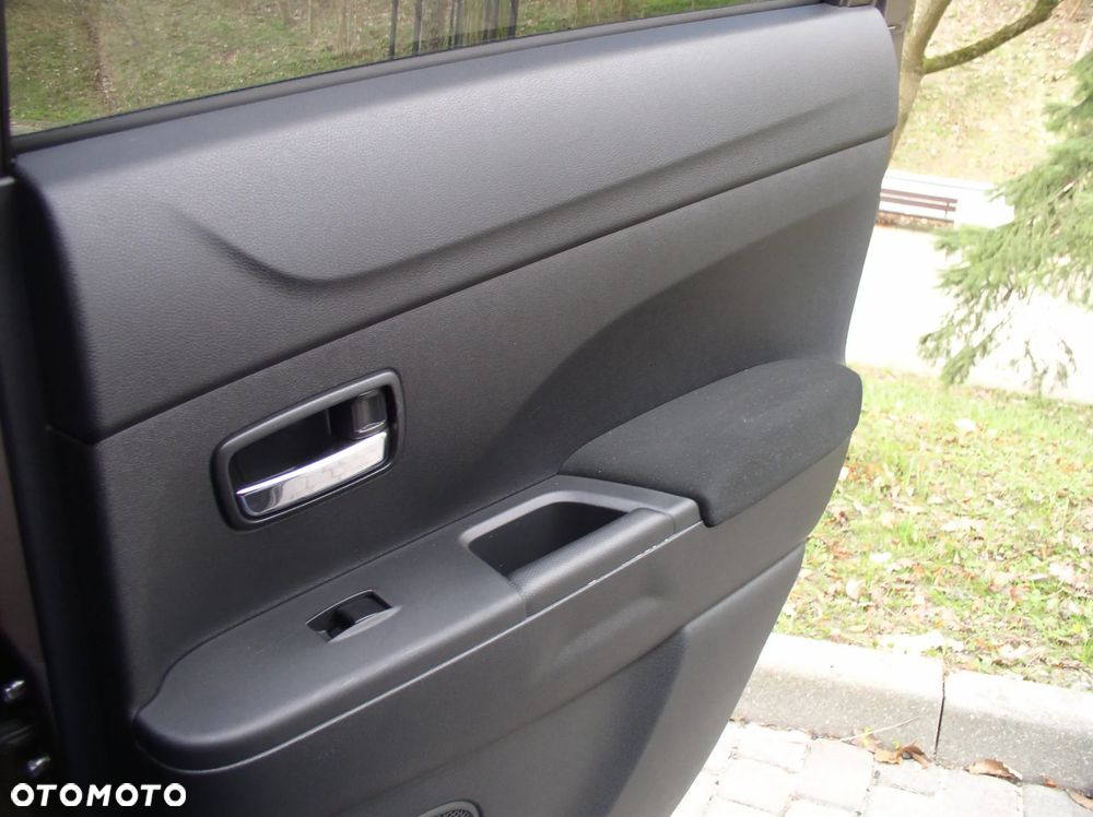 Mitsubishi ASX 1.6 2WD Diamant Edition+ - 15