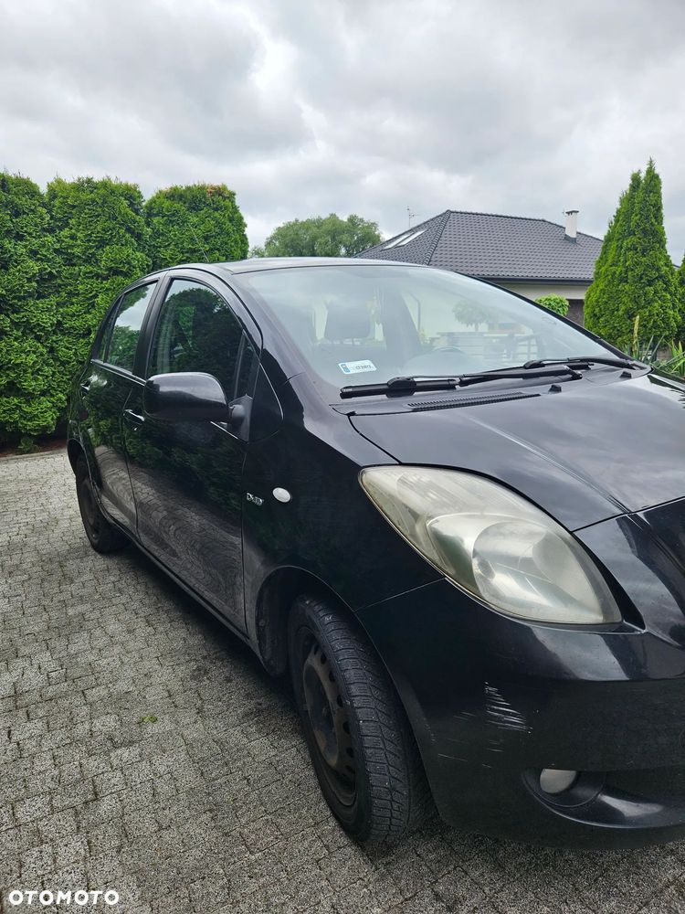 Toyota Yaris 1.4 D-4D Terra - 4