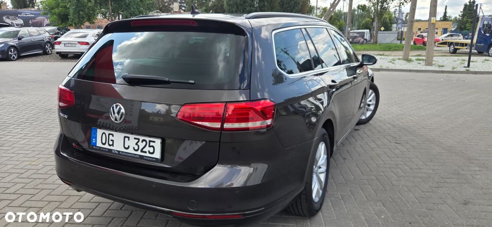Volkswagen Passat Variant 2.0 TDI BMT Highline - 13