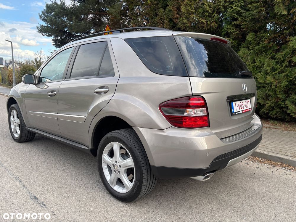 Mercedes-Benz ML 300 CDI 4-Matic - 16