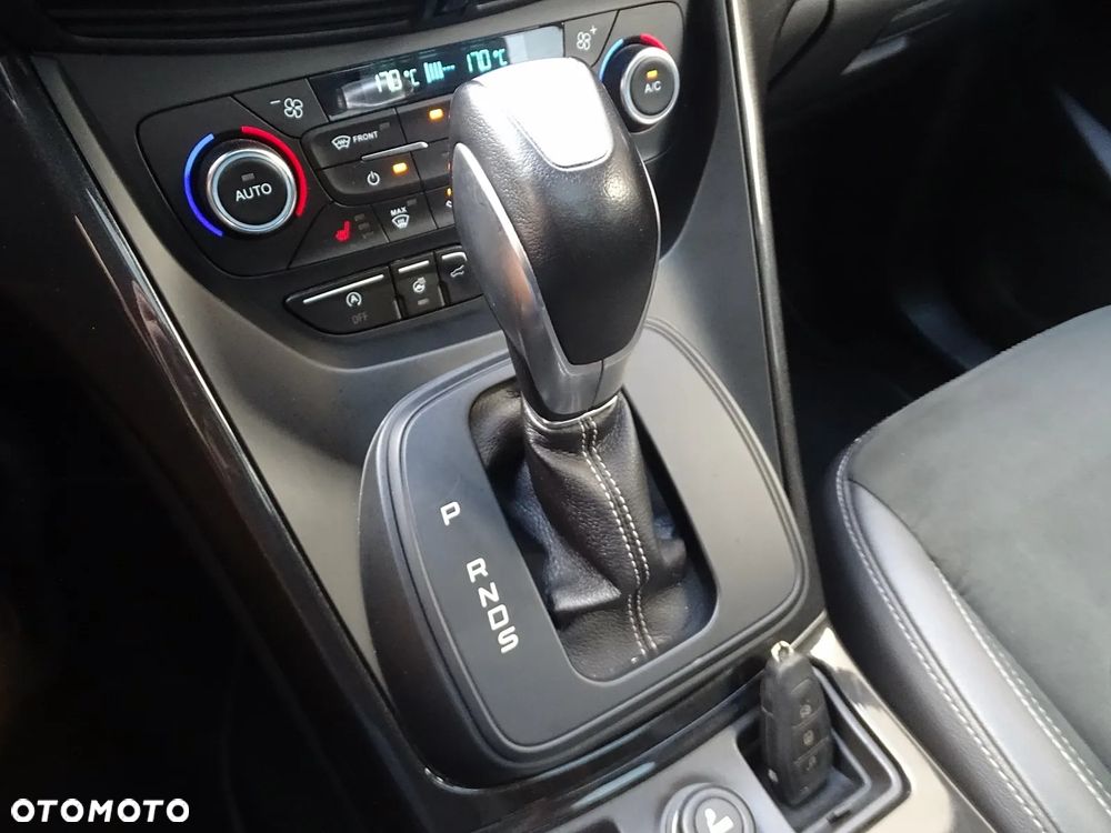 Ford Kuga 2.0 TDCi AWD ST-Line Black - 36