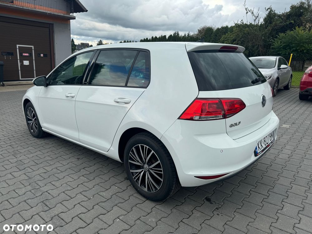 Volkswagen Golf 1.2 TSI BMT Start - 8