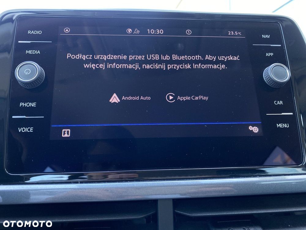 Volkswagen T-Roc 1.5 TSI Style DSG - 21