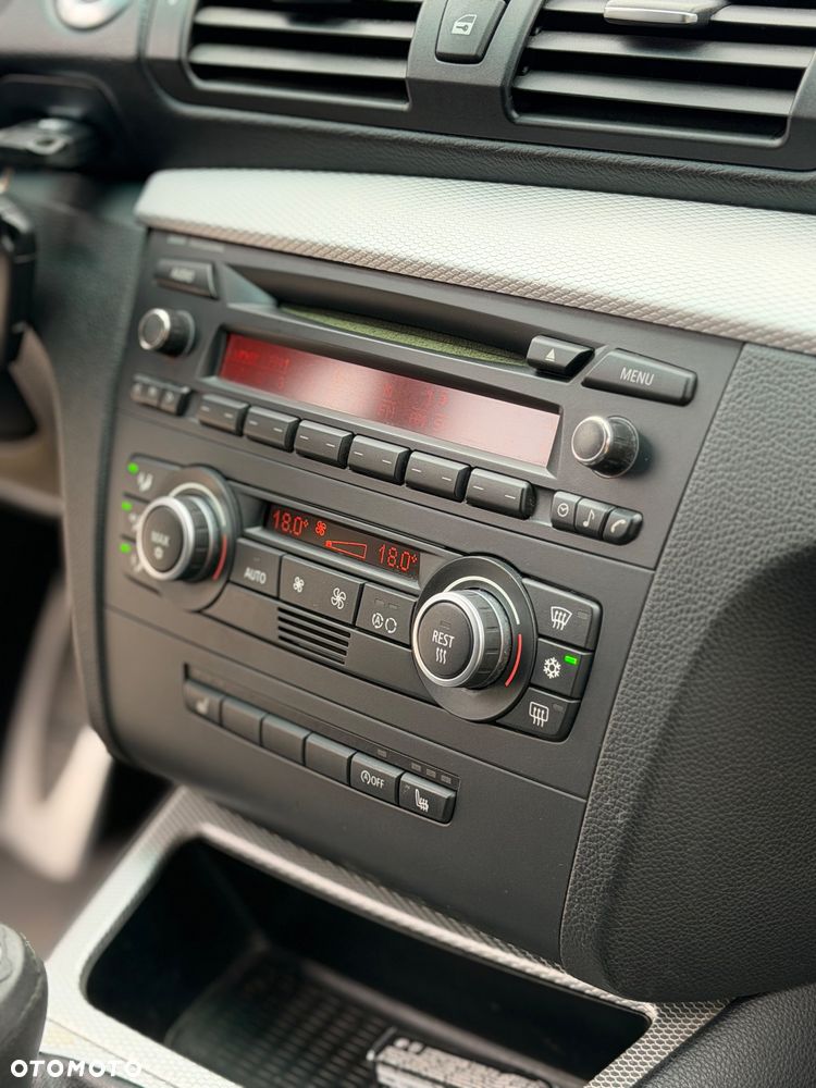 BMW Seria 1 118d DPF Edition Sport - 39