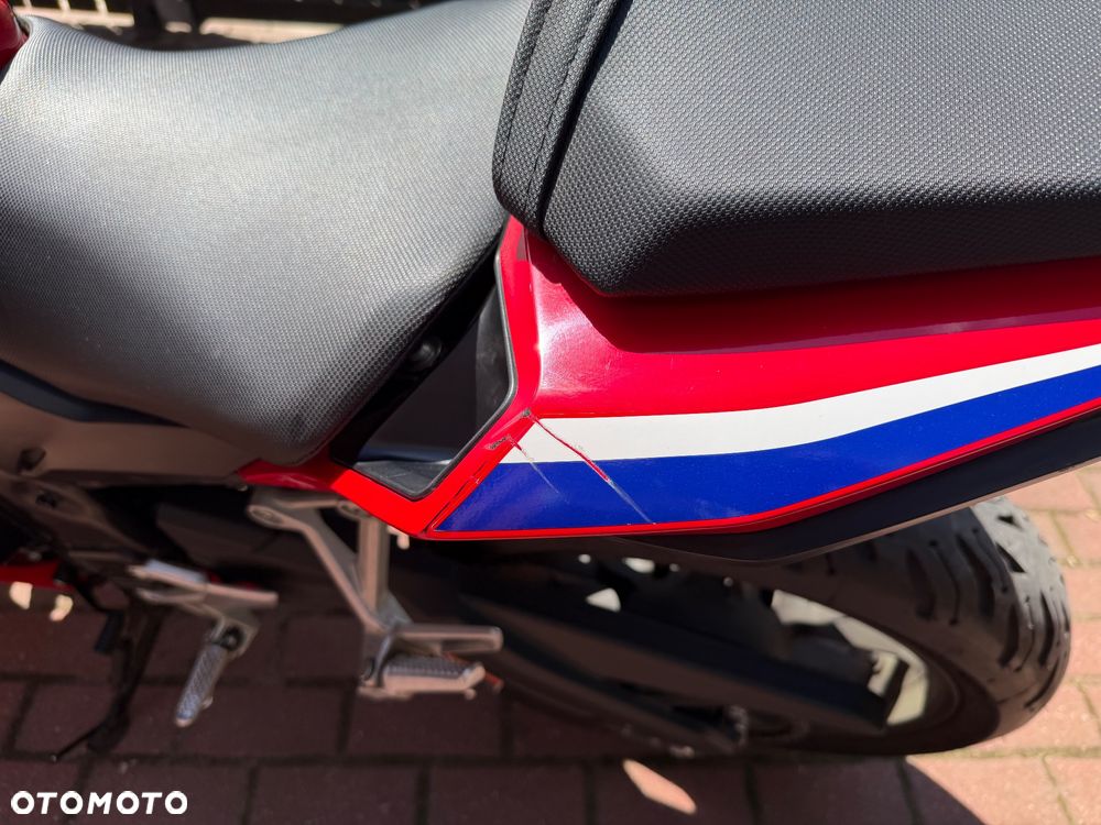 Honda CBR - 4