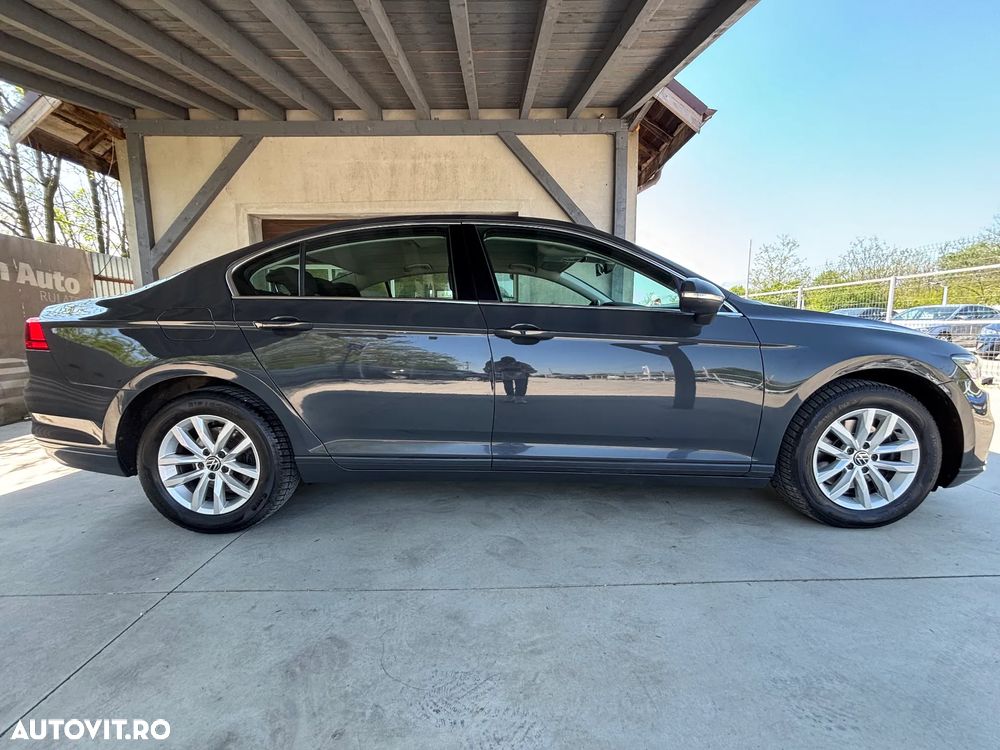 Volkswagen Passat 2.0 TDI Comfortline - 7