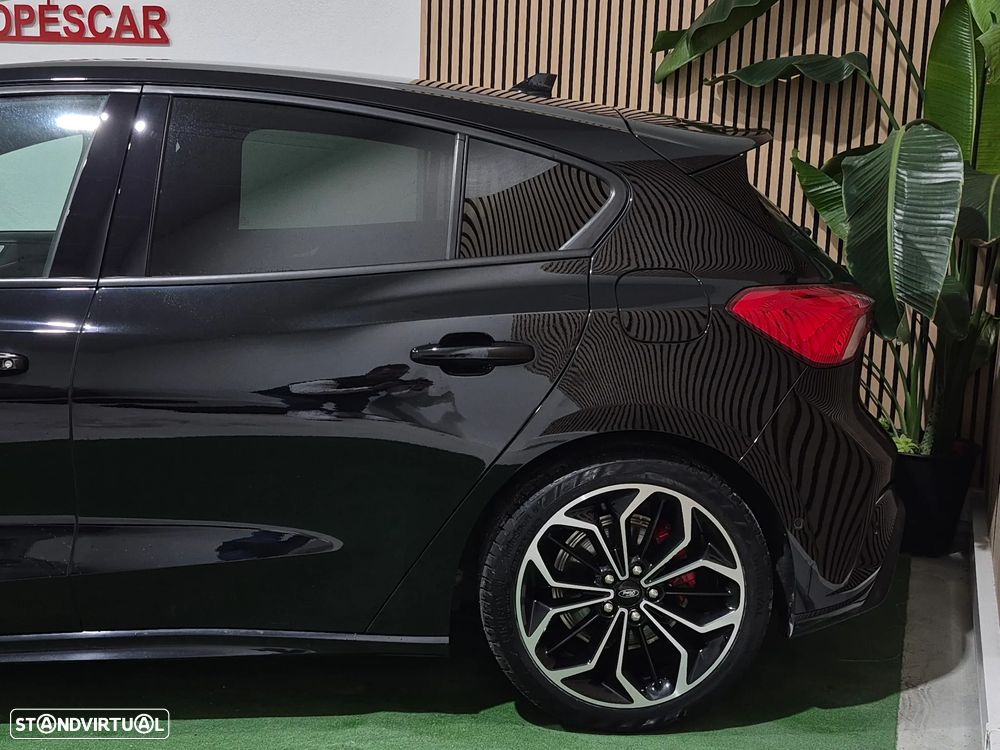 Ford Focus 1.5 TDCi ECOBlue ST-Line - 5