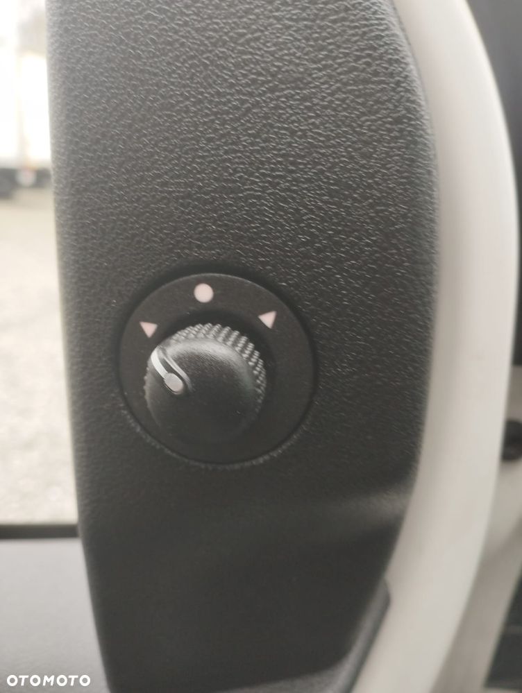 Fiat Doblo Chłodnia 105KM 2 zasilania chłodni - 26