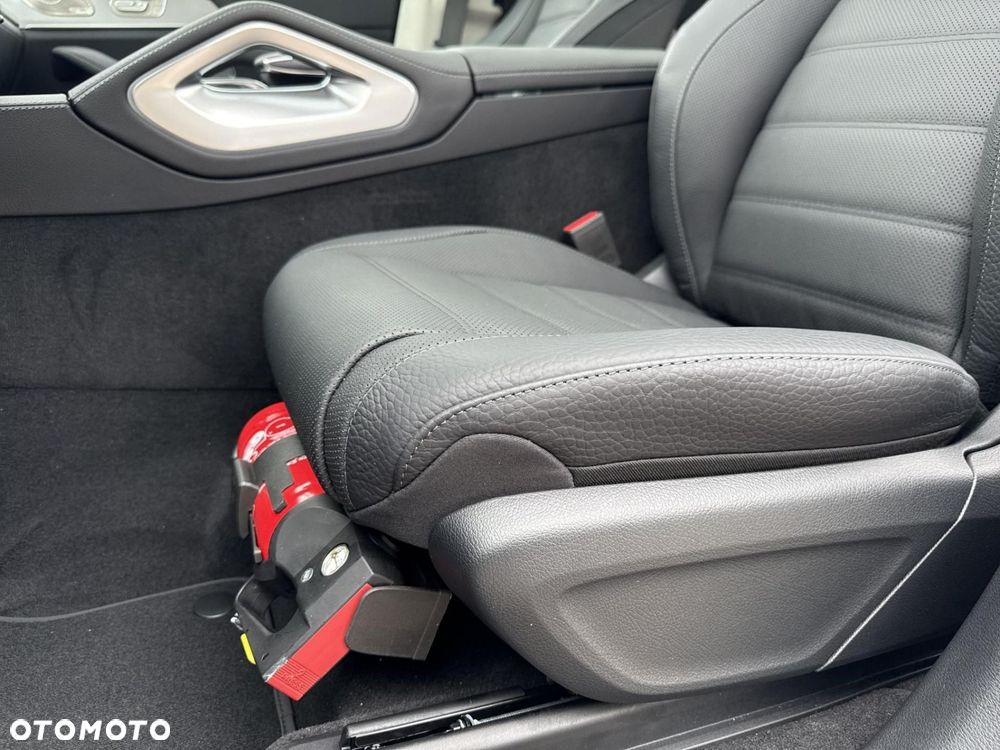 Mercedes-Benz GLE - 16