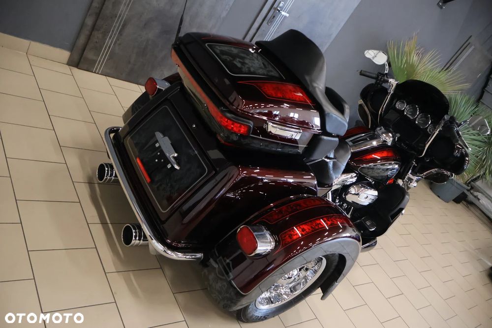 Harley-Davidson Touring Electra Glide - 17