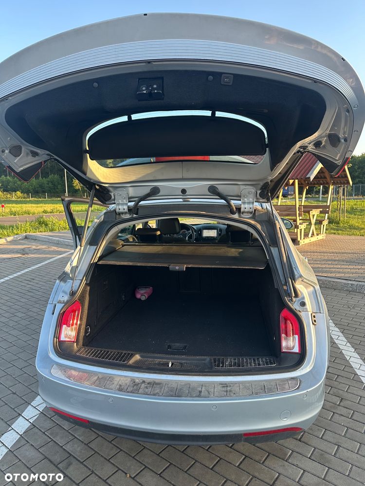 Opel Insignia 2.0 CDTI EcoFLEX S&S - 9