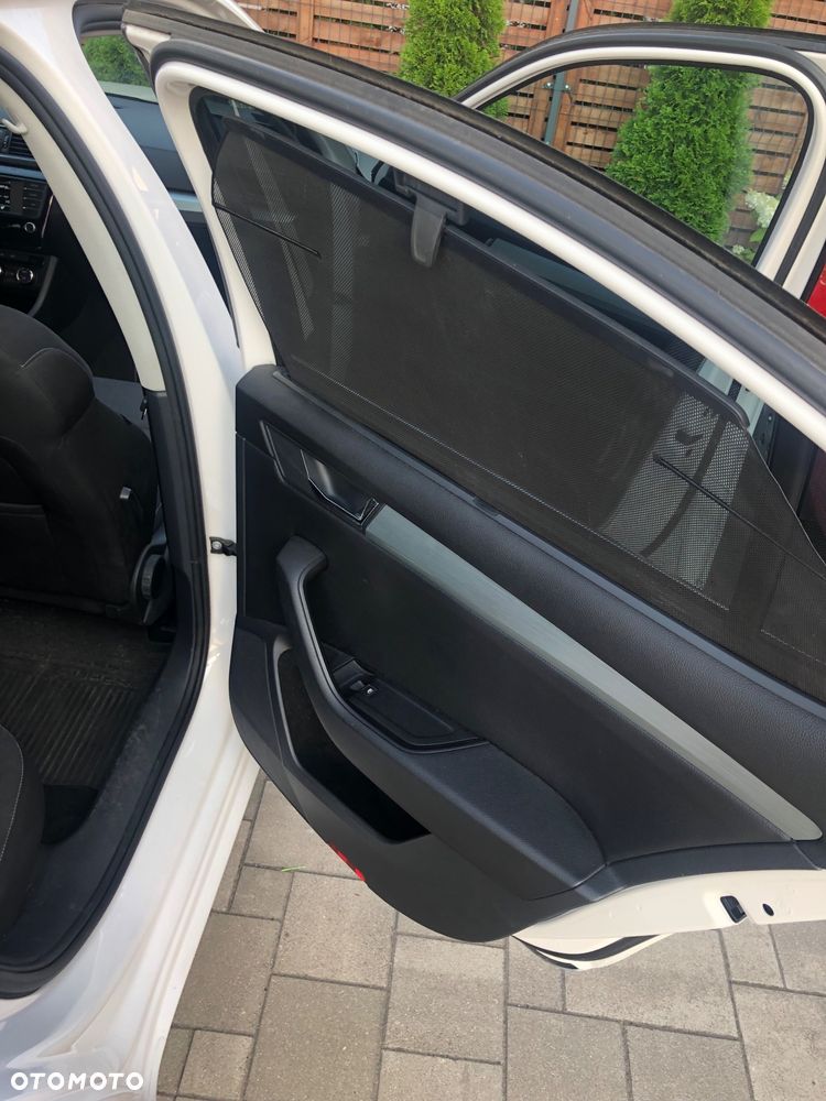 Skoda Superb 2.0 TDI Ambition DSG - 12