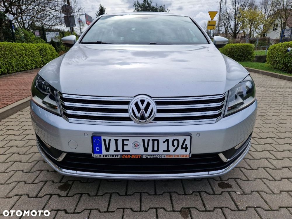 Volkswagen Passat - 2