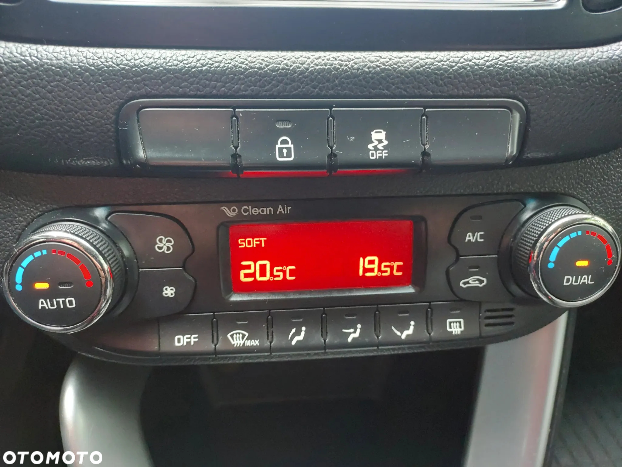Kia Ceed Cee'd 1.6 GDI S - 8