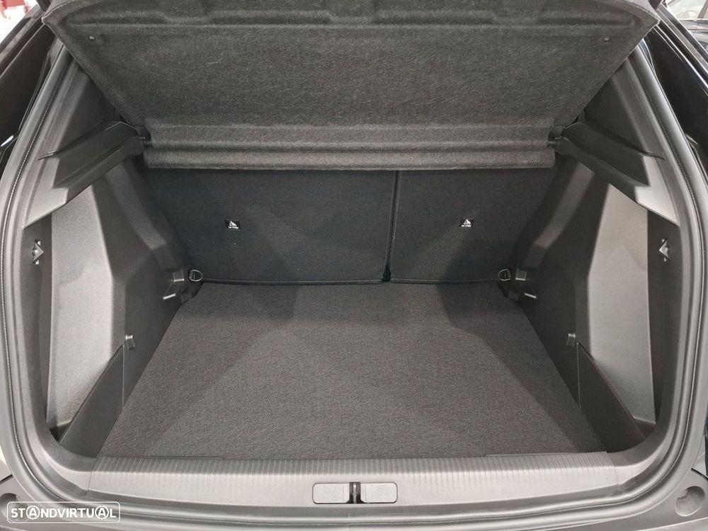 Peugeot 2008 1.2 PureTech Allure - 21