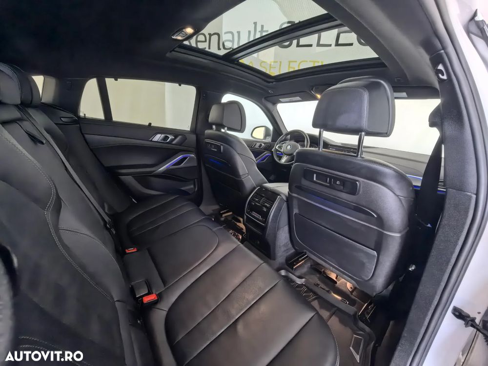 BMW X6 xDrive40i AT MHEV - 37