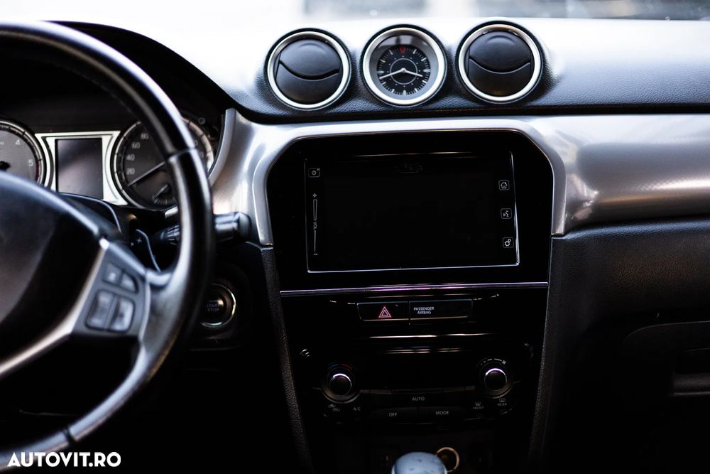 Suzuki Vitara 1.6 DDIS 4X4 Luxus Aut. - 14