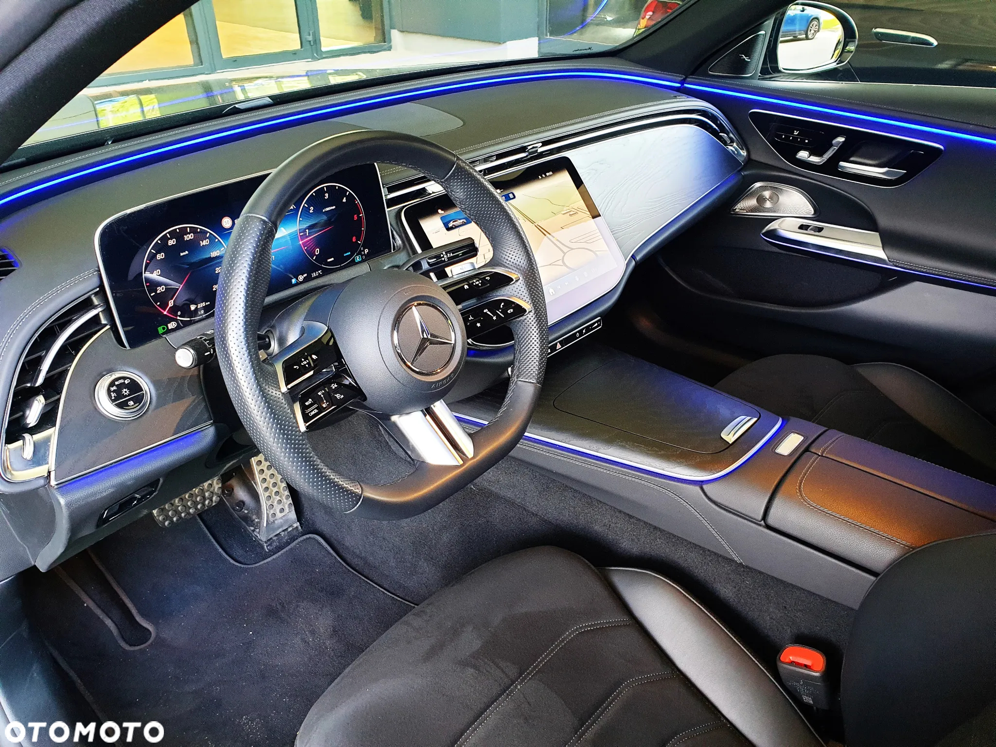 Mercedes-Benz Klasa E 220 d 4-Matic AMG - 15