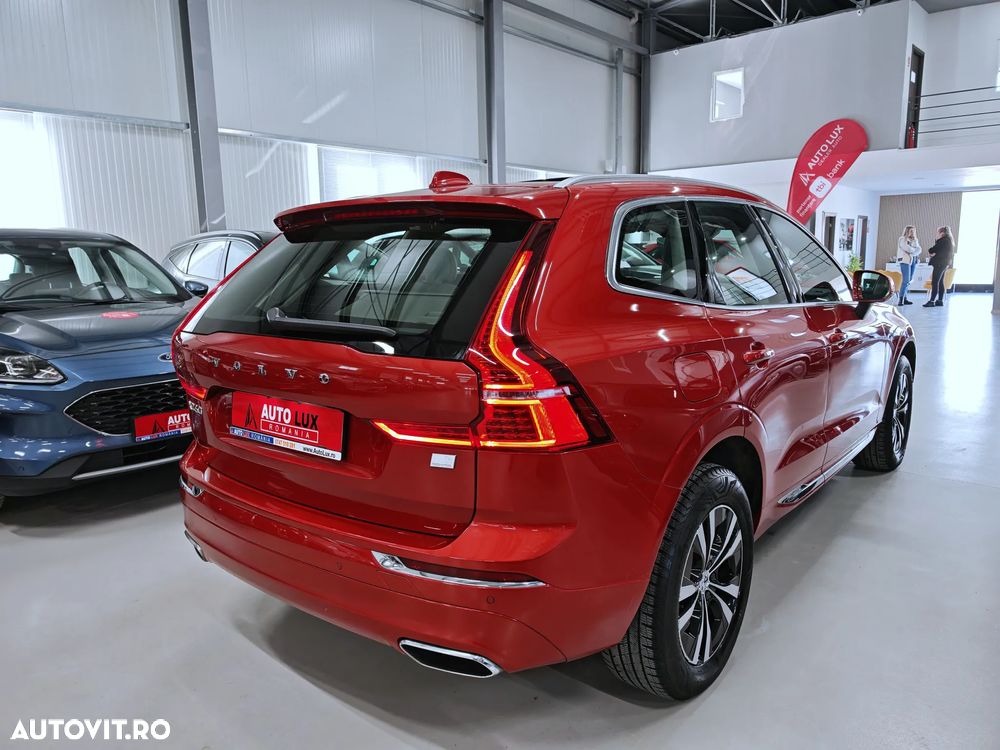 Volvo XC 60 T6 AWD Recharge Geartronic Inscription - 4