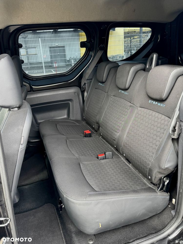 Dacia Dokker TCe 115 Stepway - 11