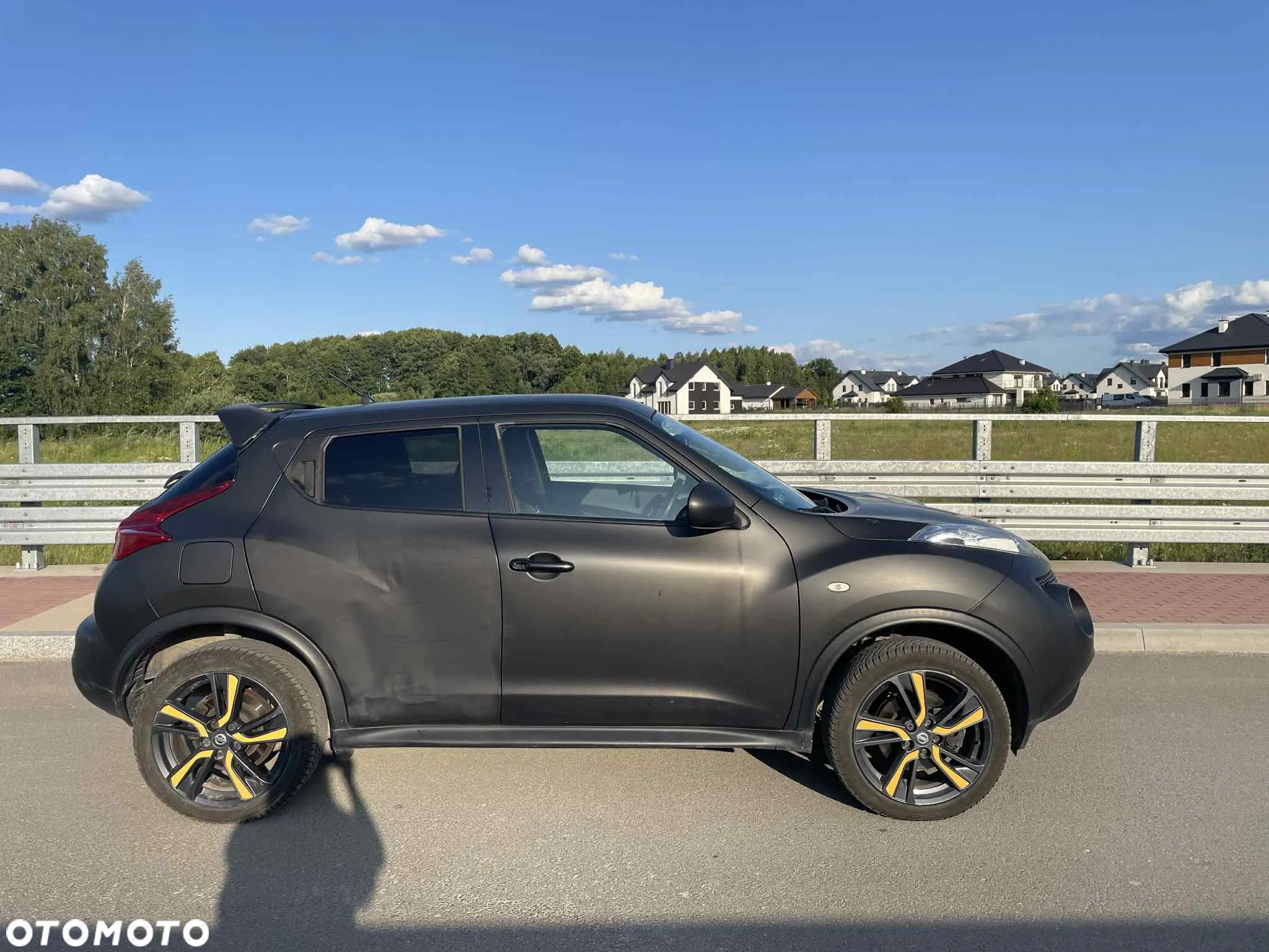 Nissan Juke 1.6 T Tekna - 8