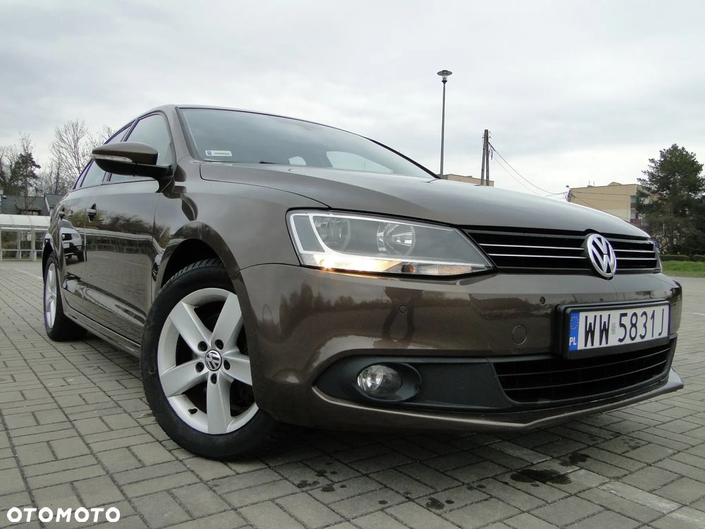 Volkswagen Jetta 1.2 TSI Comfortline - 29