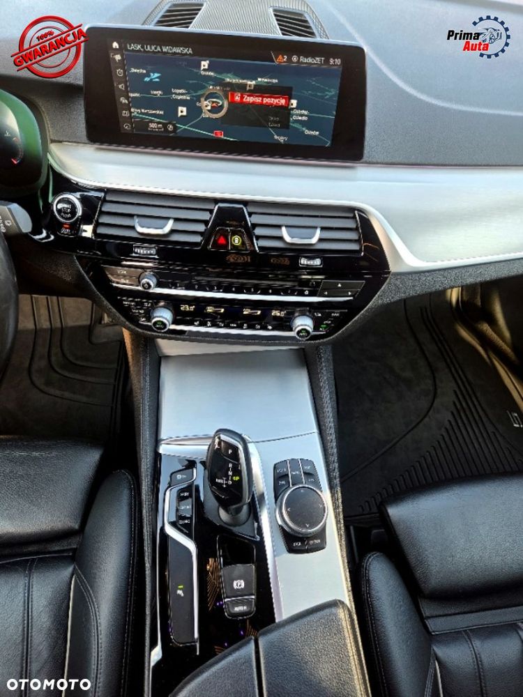 BMW Seria 5 520d M Sport sport - 32