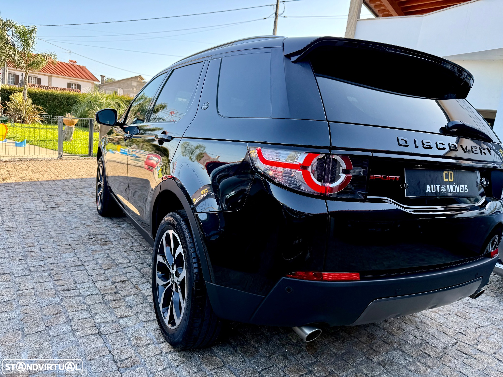Land Rover Discovery Sport 2.0 TD4 HSE Luxury 7L Auto - 20