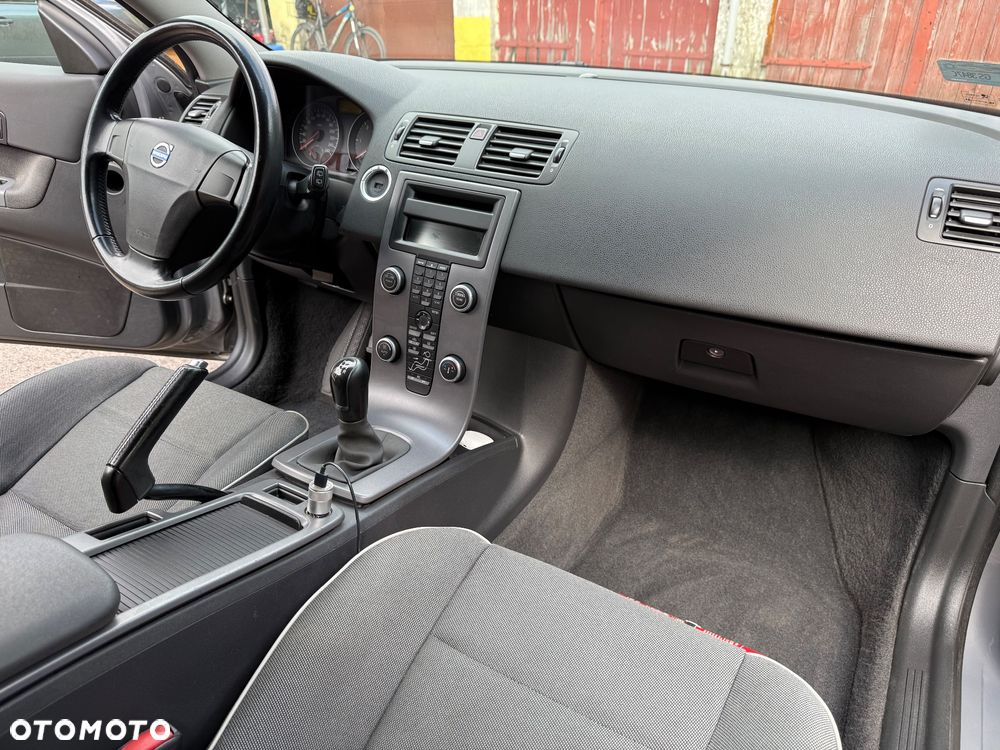 Volvo C30 1.6D - 18