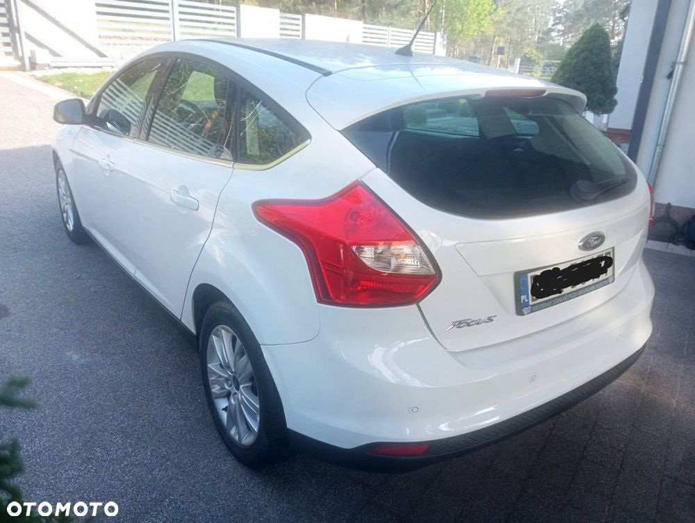 Ford Focus 1.6 EcoBoost Titanium - 4