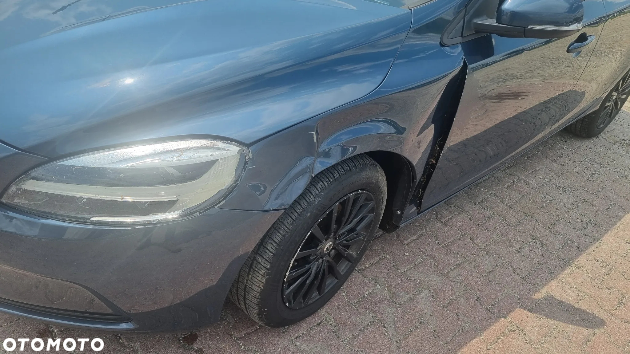 Volvo V40 D2 Kinetic - 12