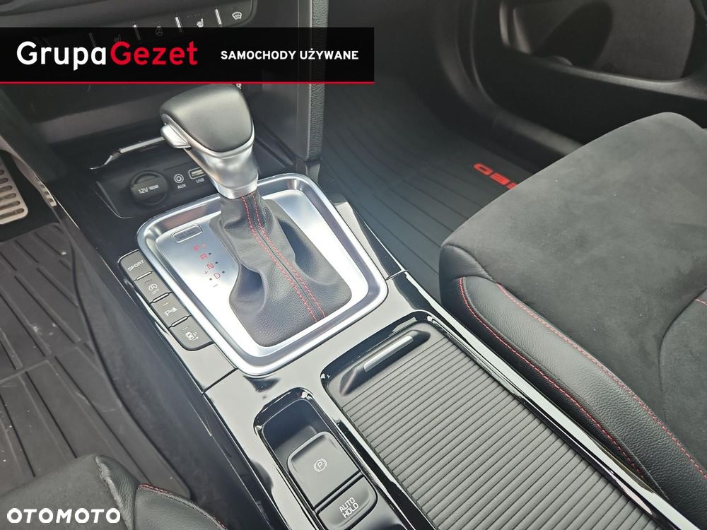Kia ProCeed 1.6 T-GDI GT DCT - 15