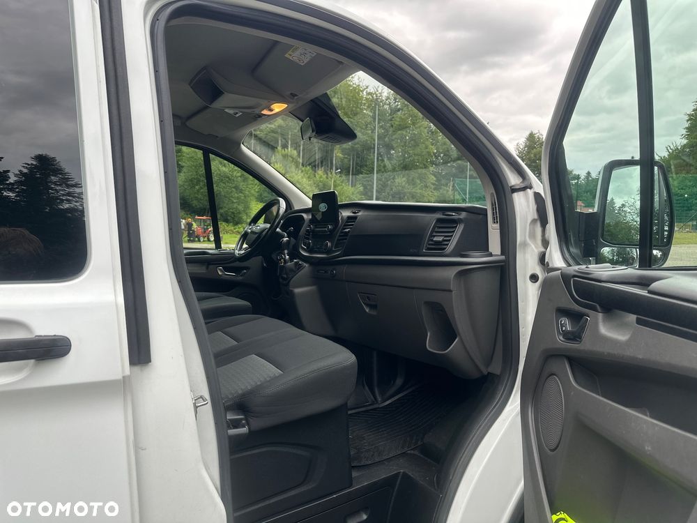 Ford Transit Custom - 12