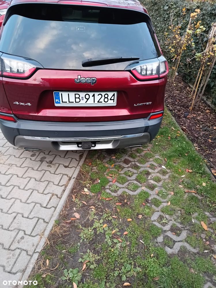 Jeep Cherokee - 3