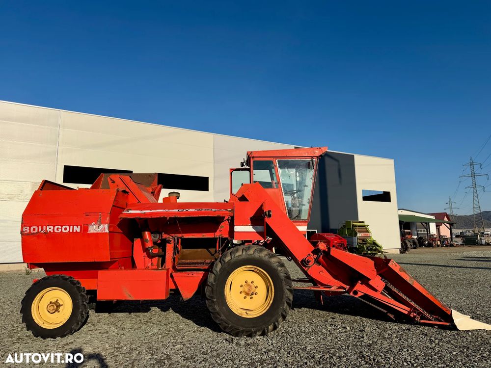 Bourgoin GX 300 4x4 - 8