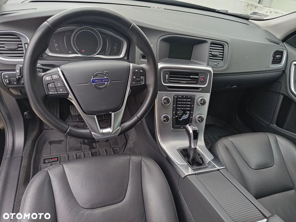 Volvo V60 - 12