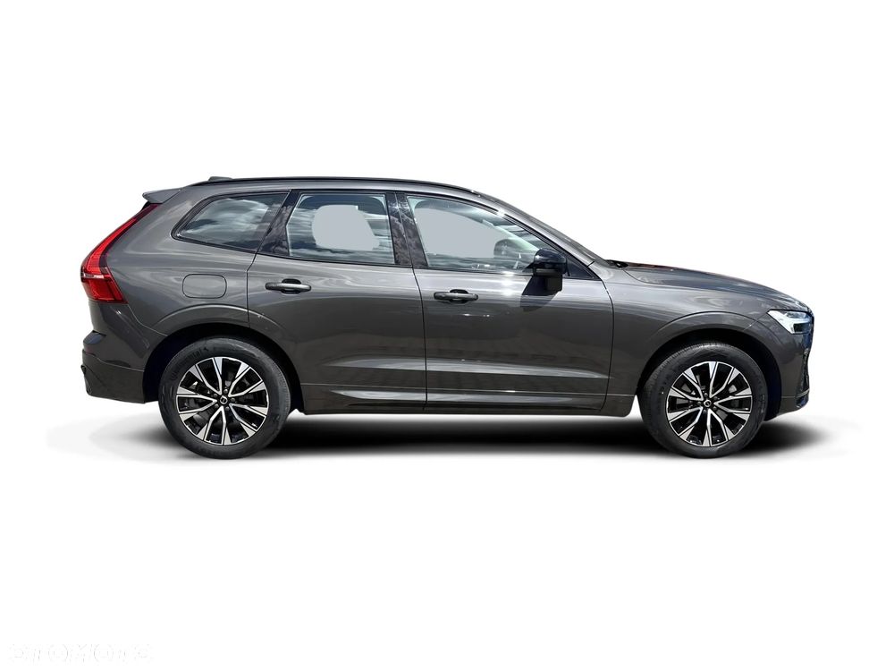 Volvo XC 60 B4 B Plus Dark - 8