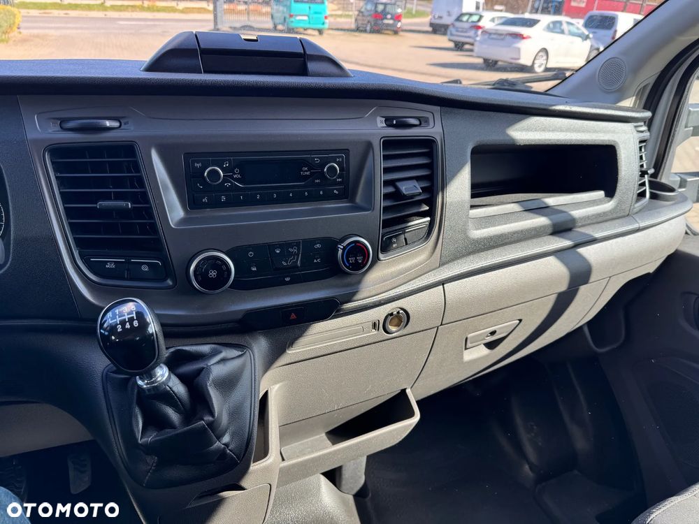 Ford Transit - 14