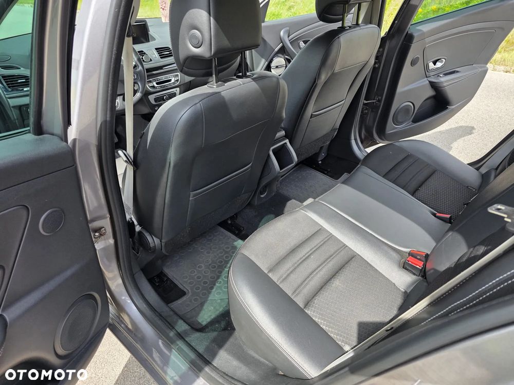 Renault Megane 1.2 16V TCE Energy Bose Edition - 9
